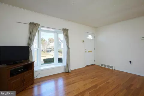 4506 Gridley Rd, Silver Spring, MD 20906 photo 5