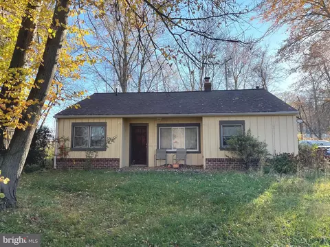 22500 Whites Ferry Rd, Dickerson, MD 20842