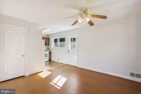 1700 Windham Ln, Silver Spring, MD 20902 photo 8