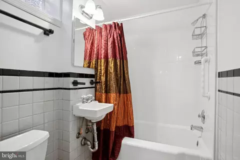 2405 Colston Dr, Silver Spring, MD 20910 photo 19