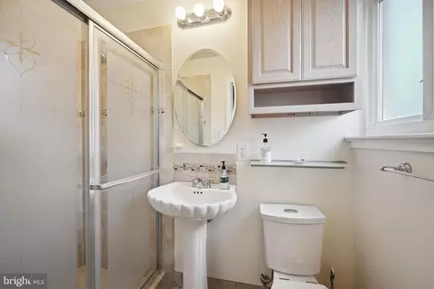 2405 Colston Dr, Silver Spring, MD 20910 photo 11
