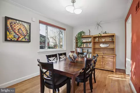 2405 Colston Dr, Silver Spring, MD 20910 photo 6