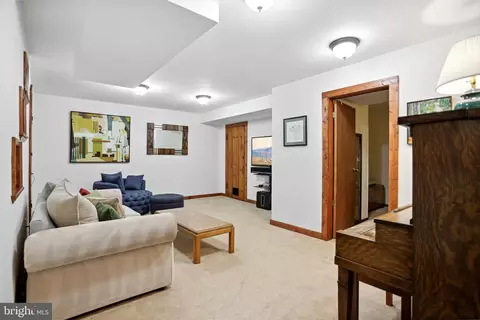 2405 Colston Dr, Silver Spring, MD 20910 photo 16
