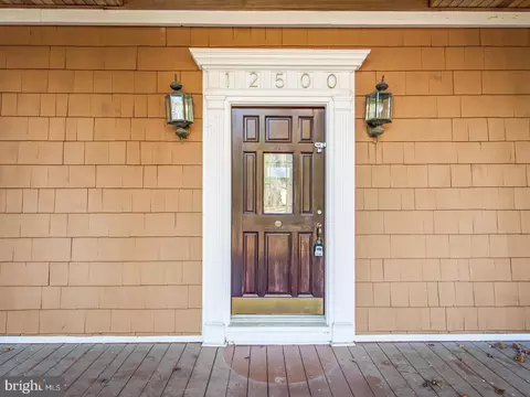 12500 Meadowood Dr, Silver Spring, MD 20904 photo 2