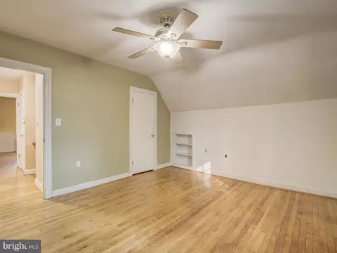 12500 Meadowood Dr, Silver Spring, MD 20904 photo 56