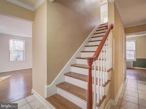 12500 Meadowood Dr, Silver Spring, MD 20904 photo 8