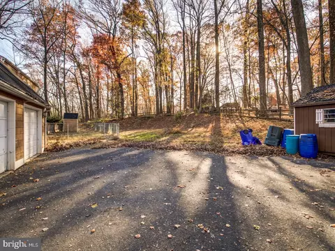 12500 Meadowood Dr, Silver Spring, MD 20904 photo 76