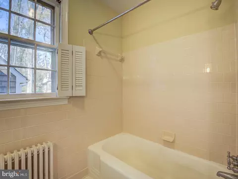 12500 Meadowood Dr, Silver Spring, MD 20904 photo 26