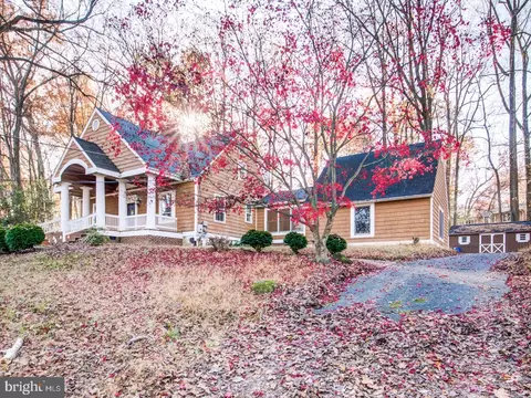 12500 Meadowood Dr, Silver Spring, MD 20904 photo 5