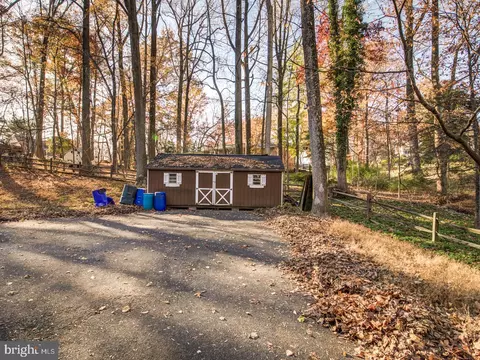 12500 Meadowood Dr, Silver Spring, MD 20904 photo 75