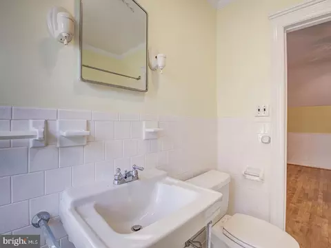 12500 Meadowood Dr, Silver Spring, MD 20904 photo 48