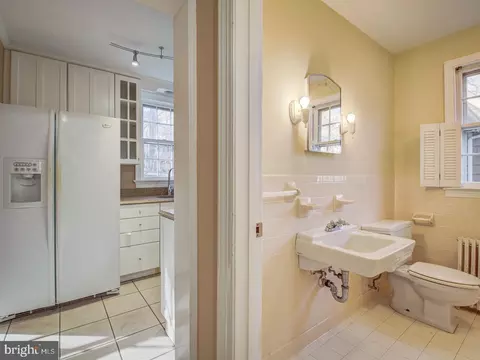 12500 Meadowood Dr, Silver Spring, MD 20904 photo 24