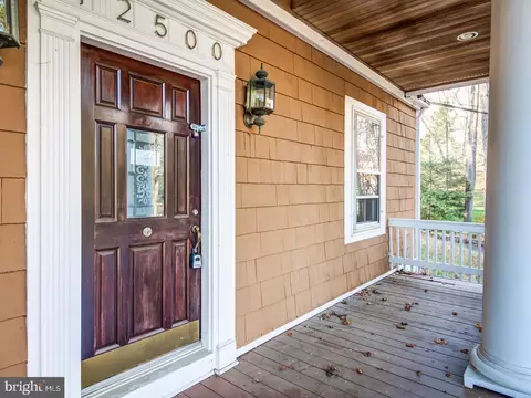 12500 Meadowood Dr, Silver Spring, MD 20904 photo 3