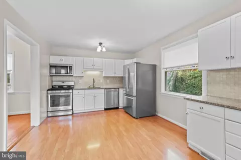 215 E Franklin Ave, Silver Spring, MD 20901 photo 19