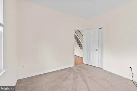 215 E Franklin Ave, Silver Spring, MD 20901 photo 7