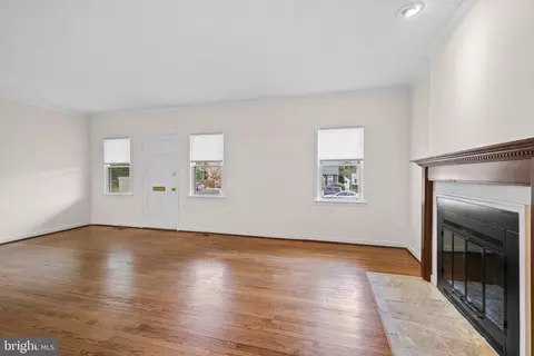 215 E Franklin Ave, Silver Spring, MD 20901 photo 12