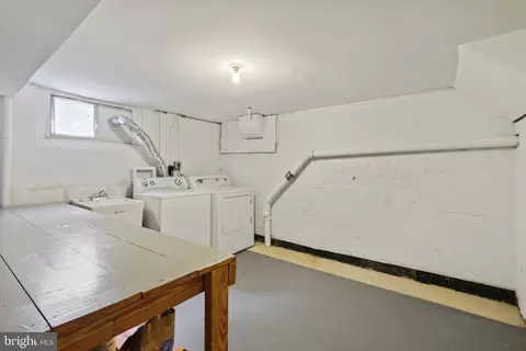 215 E Franklin Ave, Silver Spring, MD 20901 photo 33
