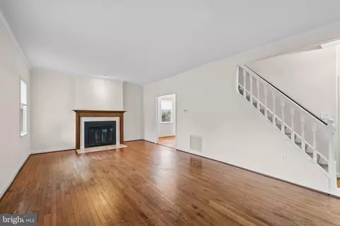215 E Franklin Ave, Silver Spring, MD 20901 photo 14