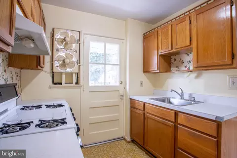 3222 Medway St, Silver Spring, MD 20902 photo 17