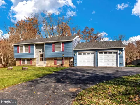 19121 Dowden Cir, Poolesville, MD 20837 photo 54