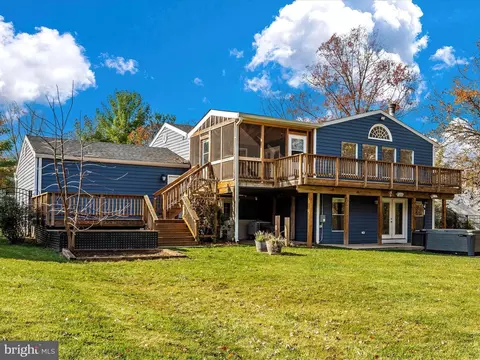 19121 Dowden Cir, Poolesville, MD 20837 photo 50