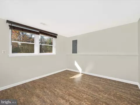 19121 Dowden Cir, Poolesville, MD 20837 photo 32