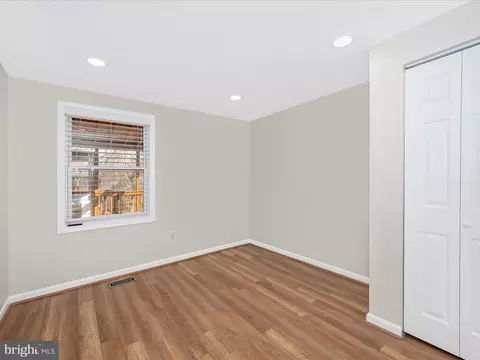 19121 Dowden Cir, Poolesville, MD 20837 photo 21