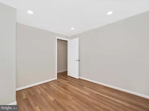 19121 Dowden Cir, Poolesville, MD 20837 photo 22