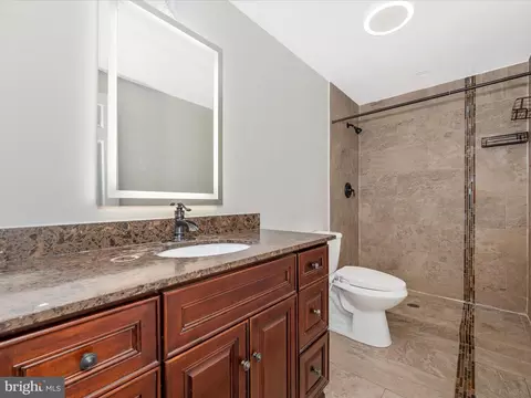 19121 Dowden Cir, Poolesville, MD 20837 photo 23