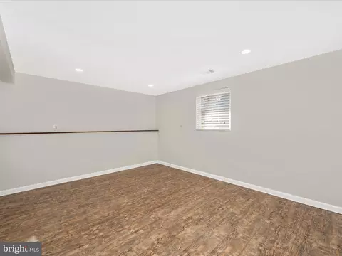 19121 Dowden Cir, Poolesville, MD 20837 photo 29