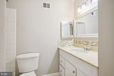 1515 Ingram Ter, Silver Spring, MD 20906 photo 13