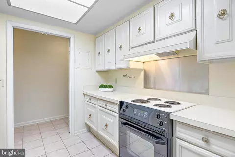 3350 Chiswick Ct #57-3D, Silver Spring, MD 20906 photo 4
