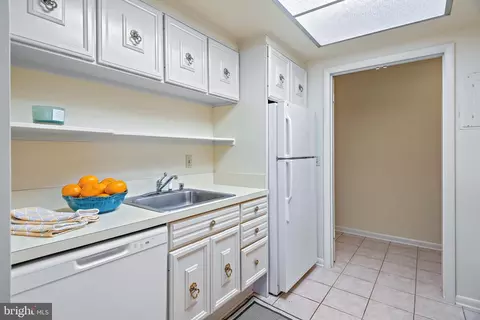 3350 Chiswick Ct #57-3D, Silver Spring, MD 20906 photo 3