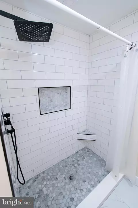 11005 Locust Dr, Damascus, MD 20872 photo 64