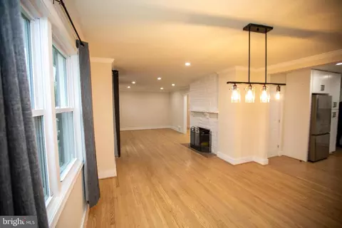 11005 Locust Dr, Damascus, MD 20872 photo 45
