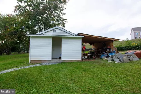 11005 Locust Dr, Damascus, MD 20872 photo 25
