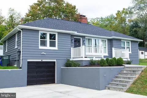 11005 Locust Dr, Damascus, MD 20872 photo 3