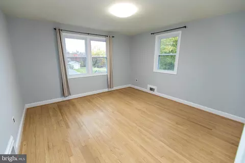 11005 Locust Dr, Damascus, MD 20872 photo 55