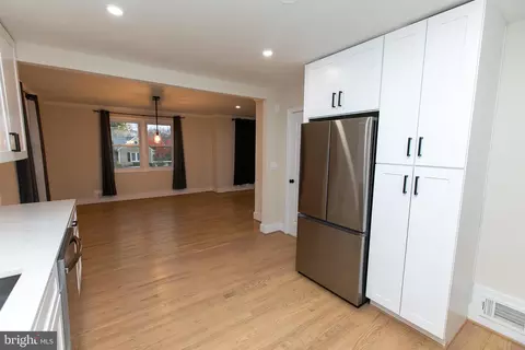 11005 Locust Dr, Damascus, MD 20872 photo 52