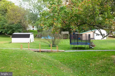 11005 Locust Dr, Damascus, MD 20872 photo 40