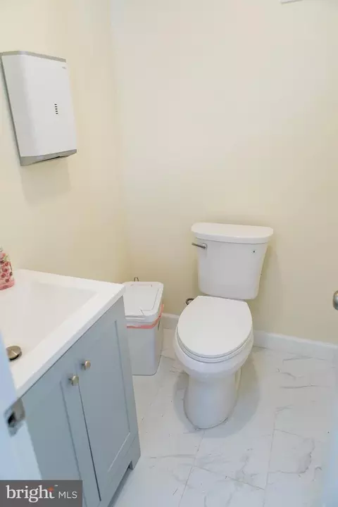11005 Locust Dr, Damascus, MD 20872 photo 32