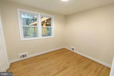 11005 Locust Dr, Damascus, MD 20872 photo 60