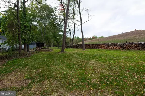 11005 Locust Dr, Damascus, MD 20872 photo 39