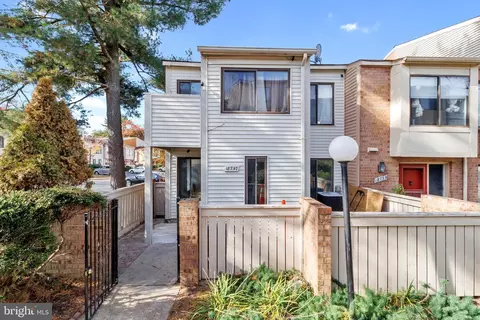 18757 Nathans Pl, Montgomery Village, MD 20886