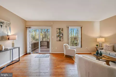 9048 Saffron Ln, Silver Spring, MD 20901 photo 17