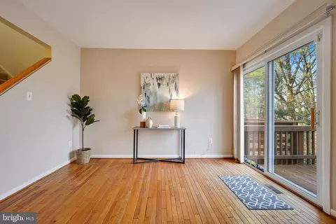 9048 Saffron Ln, Silver Spring, MD 20901 photo 20