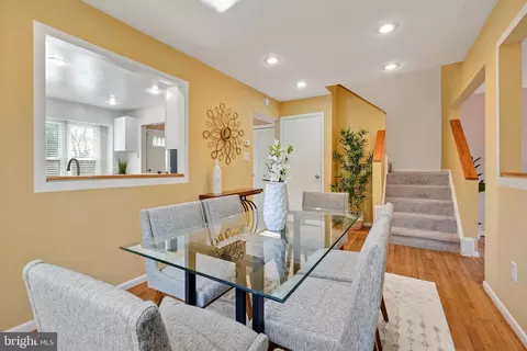 9048 Saffron Ln, Silver Spring, MD 20901 photo 14