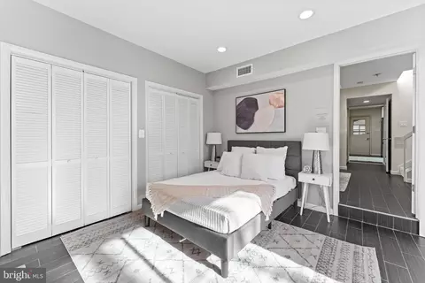 105 Stonegate Dr, Silver Spring, MD 20905 photo 16