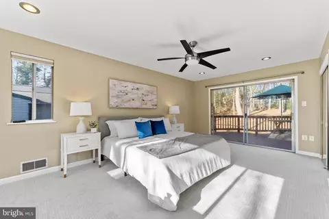 105 Stonegate Dr, Silver Spring, MD 20905 photo 18