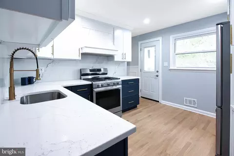 7515 Alfred Dr, Silver Spring, MD 20910 photo 11